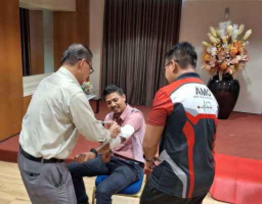 Kursus Pertolongan Cemas Dan Bantuan Hayat Asas (CPR & AED)